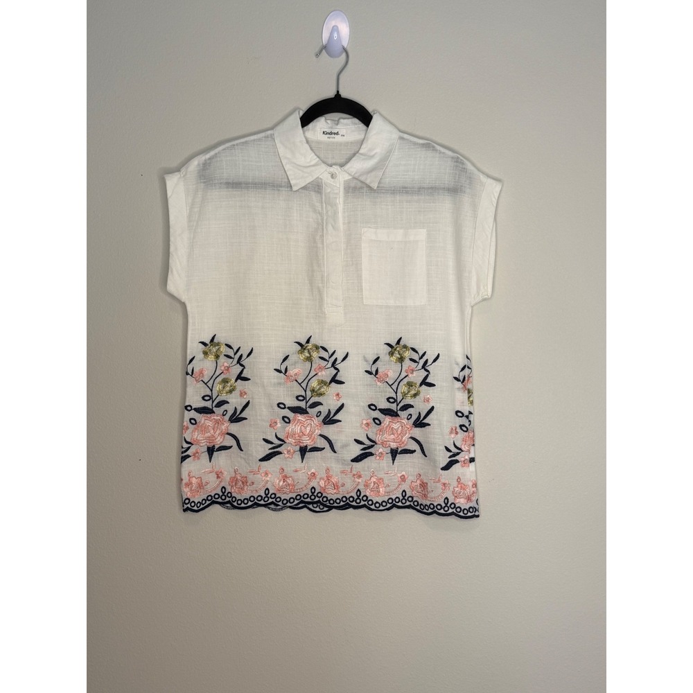 Kindred Women's White Floral Embroidered Cotton Button Up Blouse PM